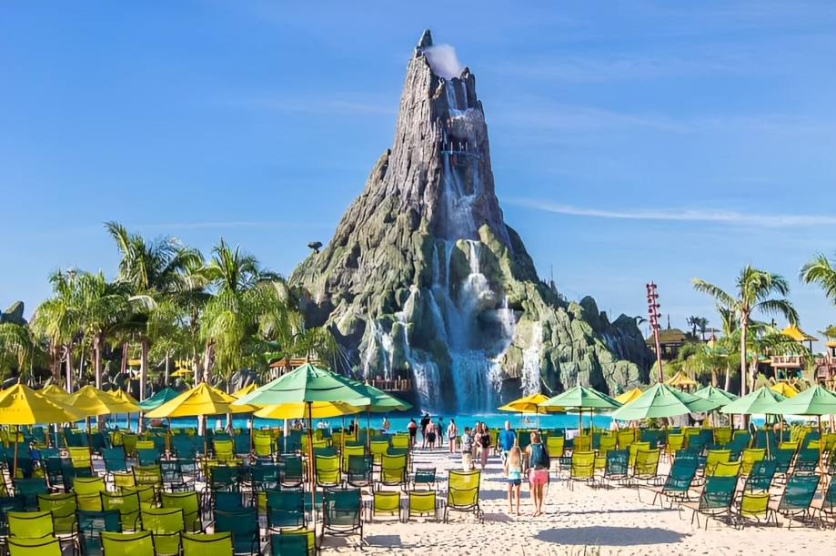 universals-volcano-bay-orlando